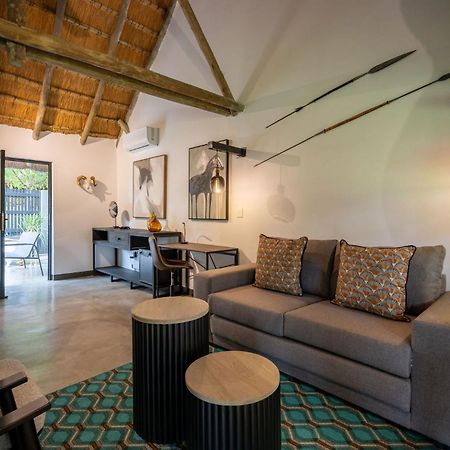 Sunbirds Oasis Lodge Hoedspruit Esterno foto