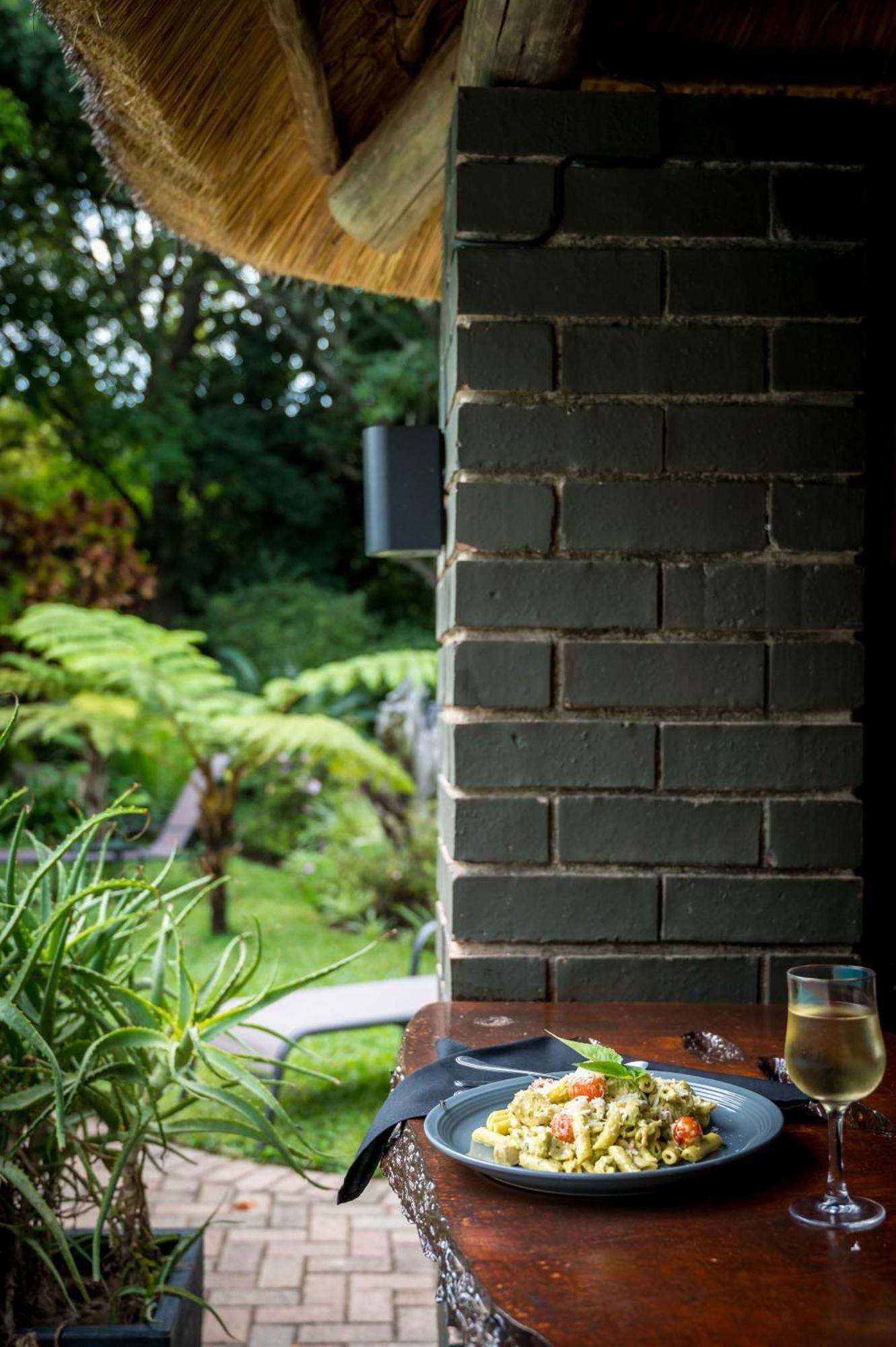 Sunbirds Oasis Lodge Hoedspruit Esterno foto